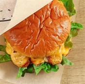 Уголок бумажный с рисунком "БУРГЕР", 175 x 140 мм, подпергамент жиропрочный, коричневый, AVIORA, 100 шт/уп - фото 27816